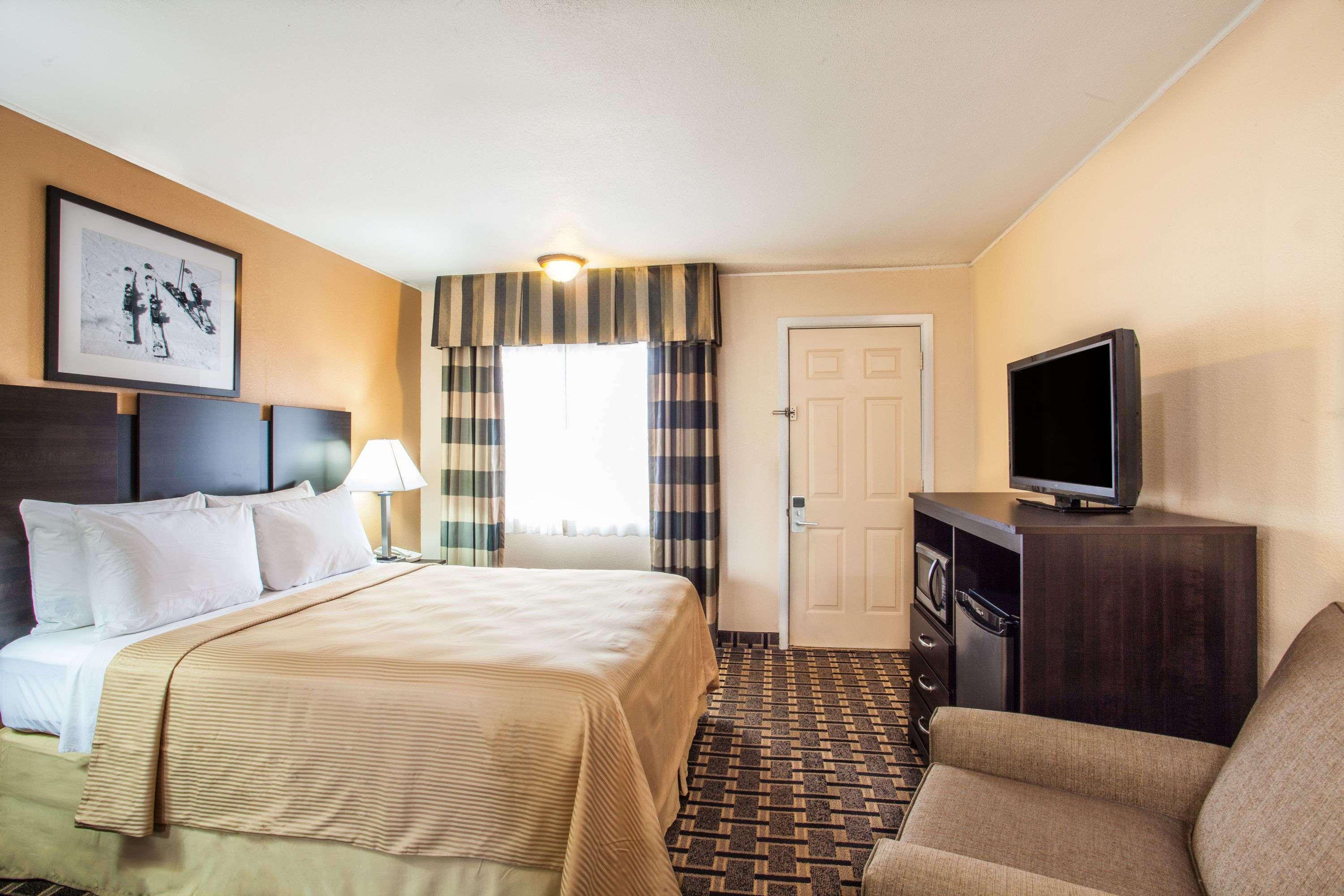 Travelodge By Wyndham South Burlington Ngoại thất bức ảnh