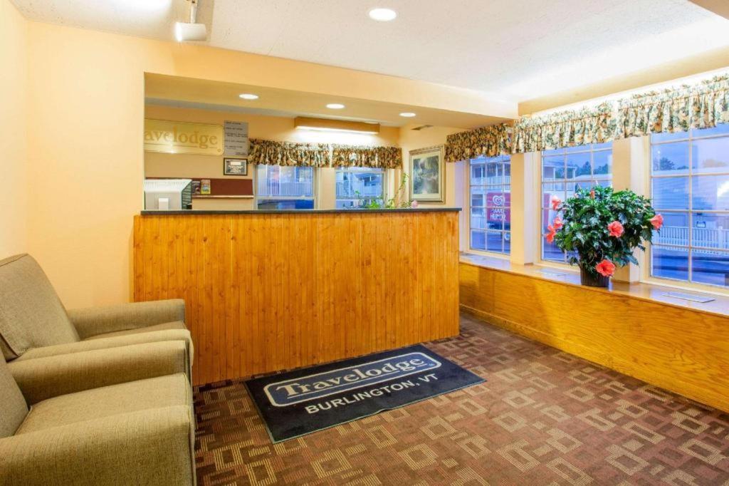 Travelodge By Wyndham South Burlington Ngoại thất bức ảnh