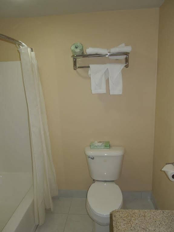 Travelodge By Wyndham South Burlington Ngoại thất bức ảnh